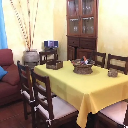Casa Rural El Patio De Εξοχικό σπίτι *
