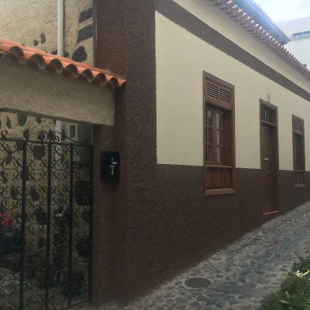 Casa Rural El Patio De Εξοχικό σπίτι *